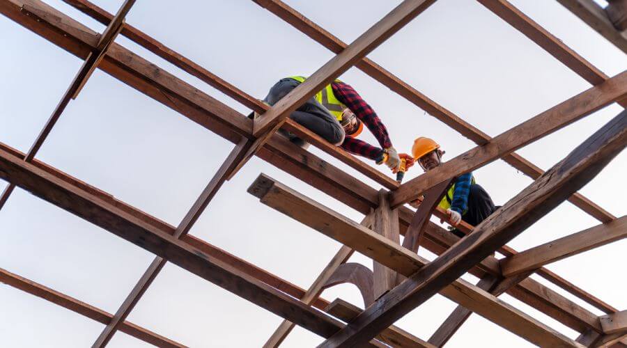 Professional New roof installation in Bellflower, MO